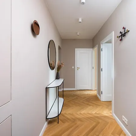 公寓 Saska Kepa Deluxe By Bookinghost