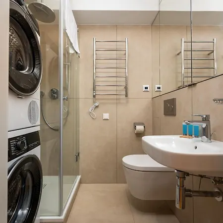 Saska Kepa Deluxe Apartment Warsaw