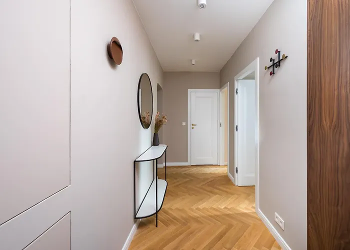 Lejlighed Saska Kepa Deluxe By Bookinghost