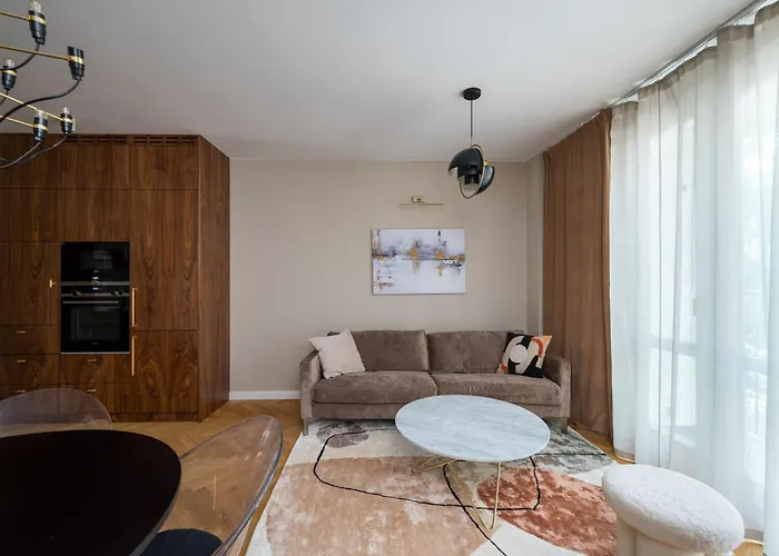 Saska Kepa Deluxe By Bookinghost Lejlighed